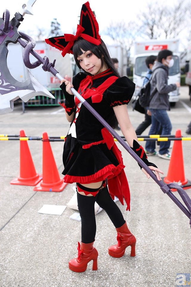 ‘爱游戏ayx官网地址’足不出户也能焕新整个衣柜?交给优衣库小程序就行